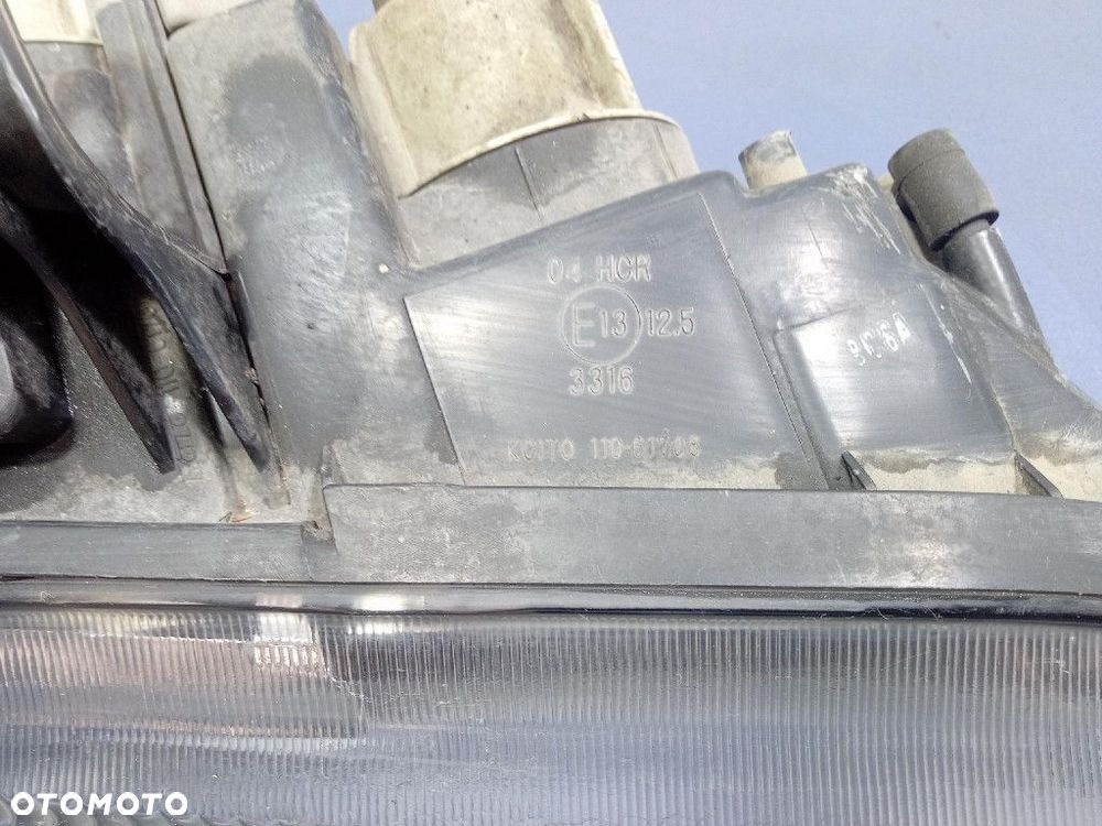 MAZDA 323F BA 94- REFLEKTOR PRAWY LAMPA PRZÓD 110-61708 - 8