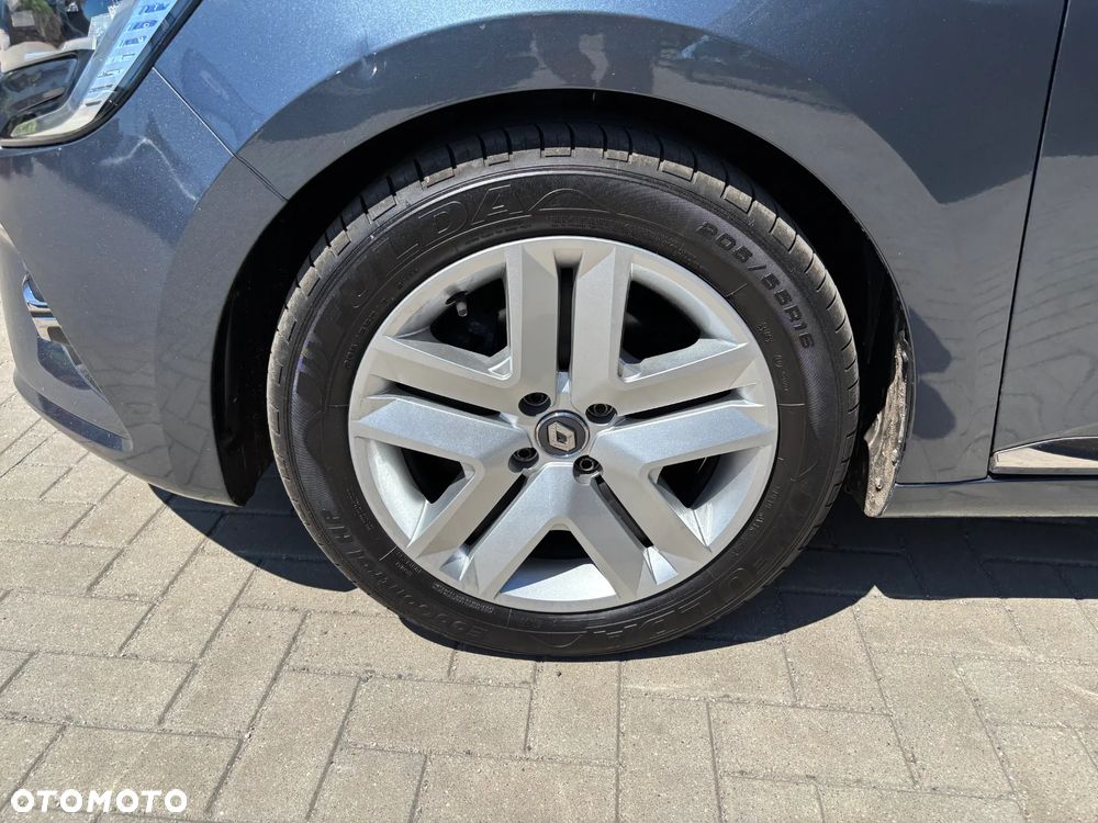 Renault Clio - 29