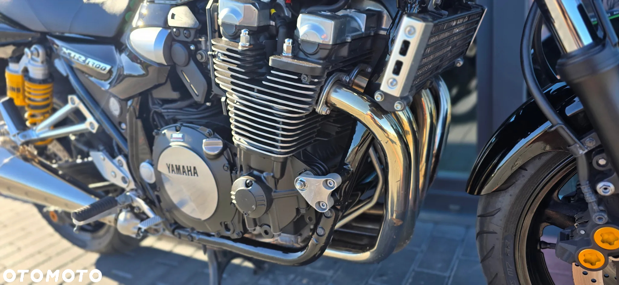 Yamaha XJR - 13