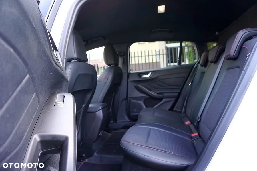 Ford Focus 2.0 EcoBlue ST-Line X - 26