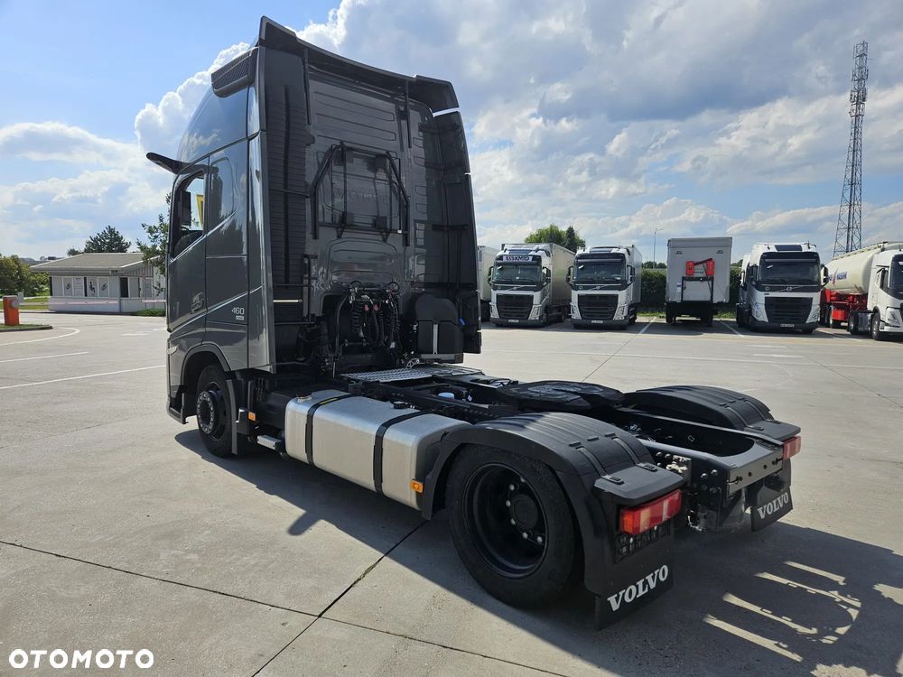 Volvo FH4 AERO 4x2 460 KM GLOBETROTTER XL LOW DECK - 4