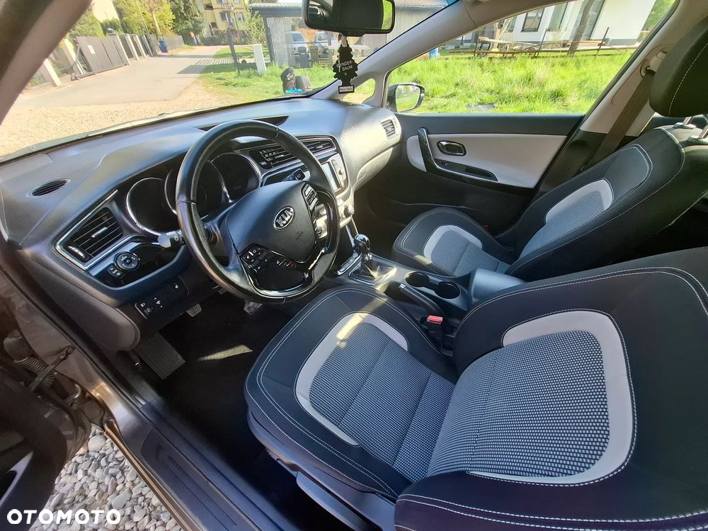 Kia Ceed Cee'd 1.6 CRDi L Business Line - 6