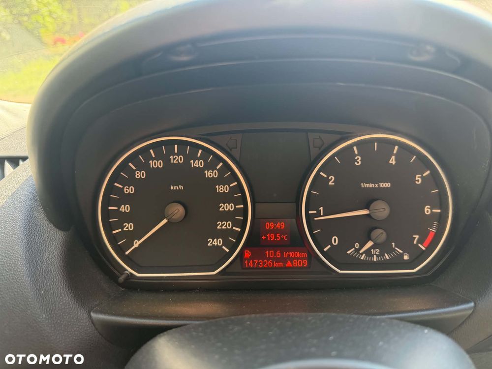 BMW Seria 1 116i - 15