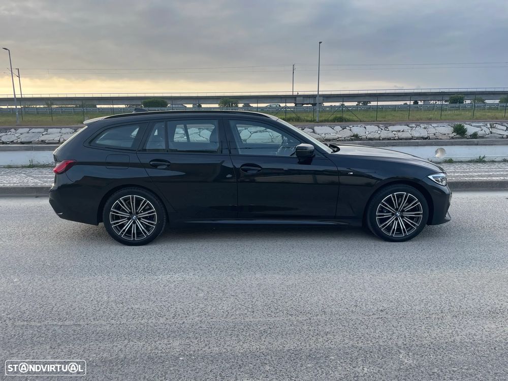 BMW 330 e Aut. M Sport - 42