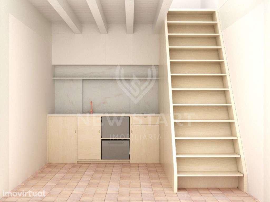 Moradia em ruínas no centro histórico de Loulé - Grande imagem: 4/7