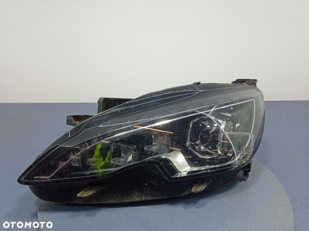 PEUGEOT 308 II T9 LIFT  REFLEKTOR LEWY PRZÓD LAMPA PRZEDNIA EU LED 96778324 - 1