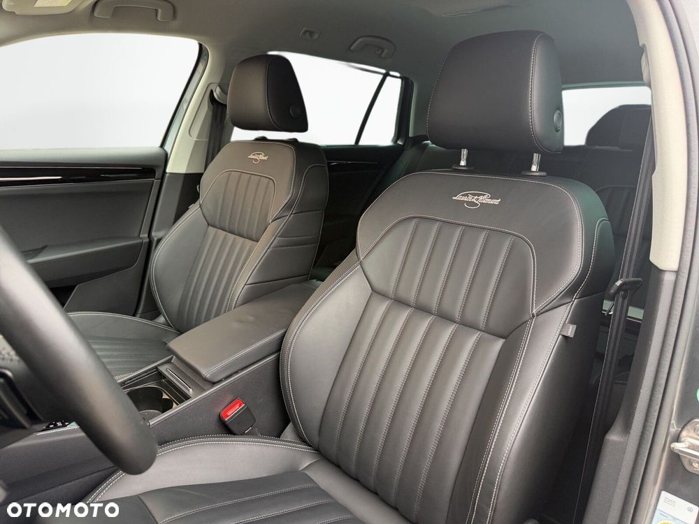 Skoda Superb 2.0 TDI SCR L&K DSG - 13