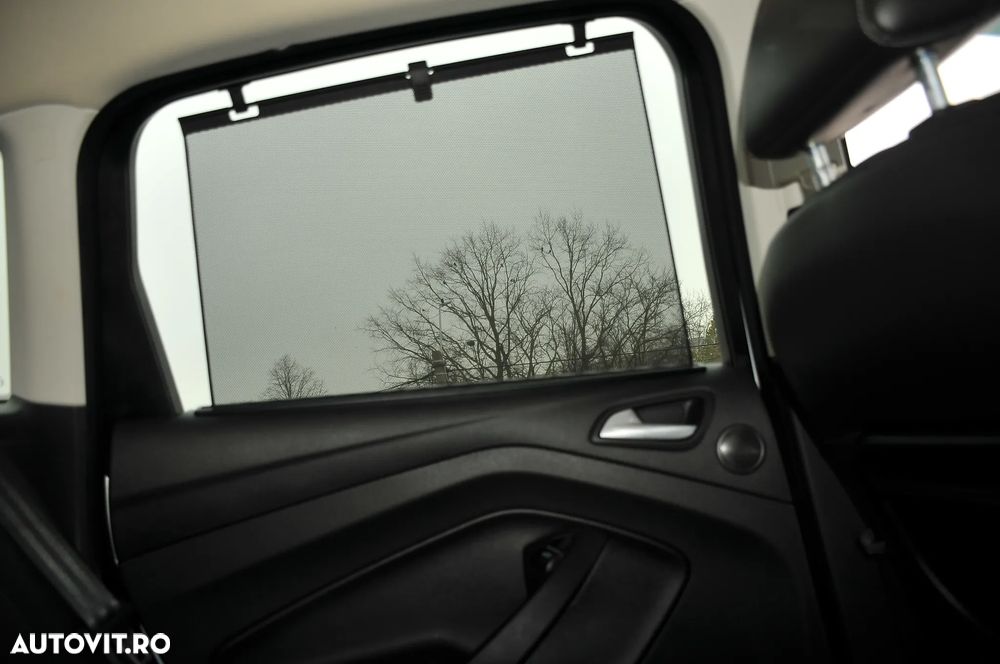 Ford C-Max 2.0 TDCi Powershift Titanium - 29