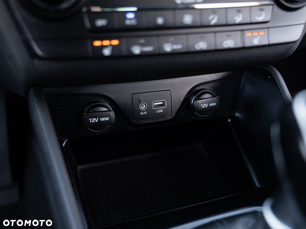 Hyundai Tucson blue 1.7 CRDi 2WD Trend - 34