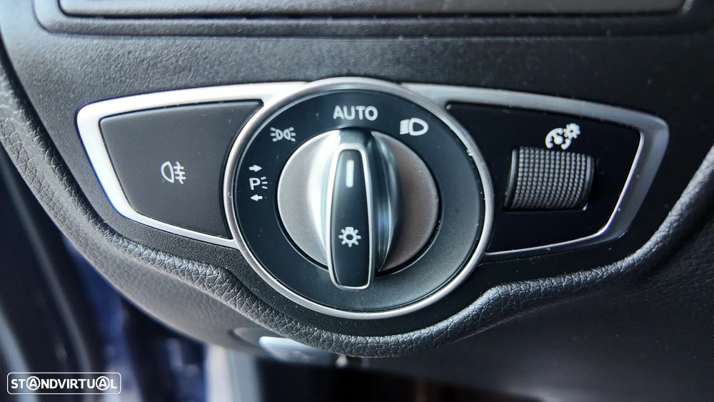 Mercedes-Benz GLC 300 de Coupe 4Matic 9G-TRONIC AMG Line Plus - 19