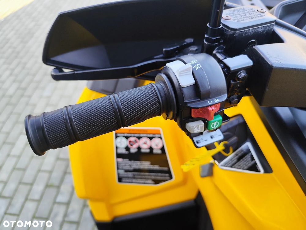 Can-Am Outlander - 9