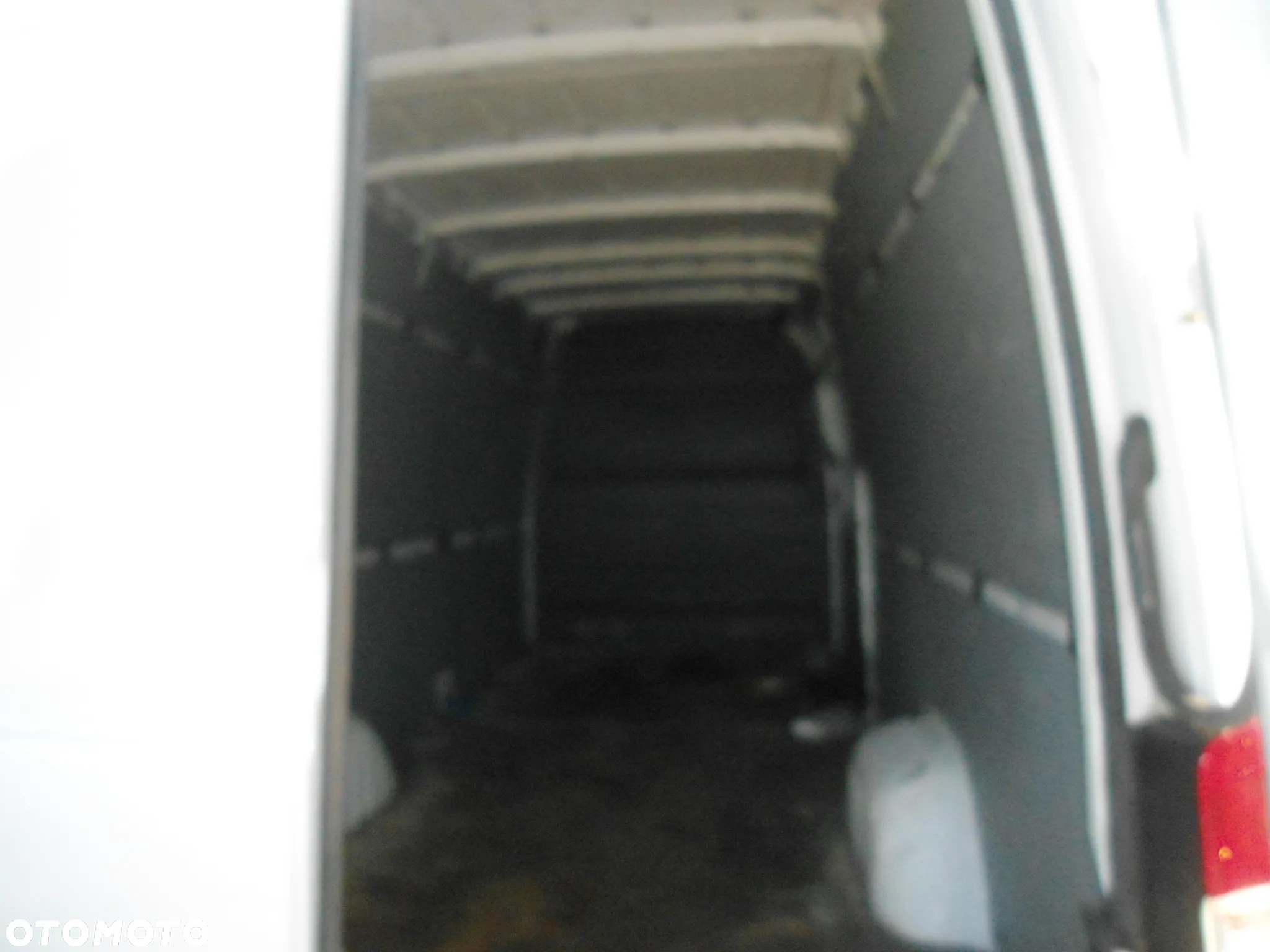 Mercedes-Benz Sprinter - 5