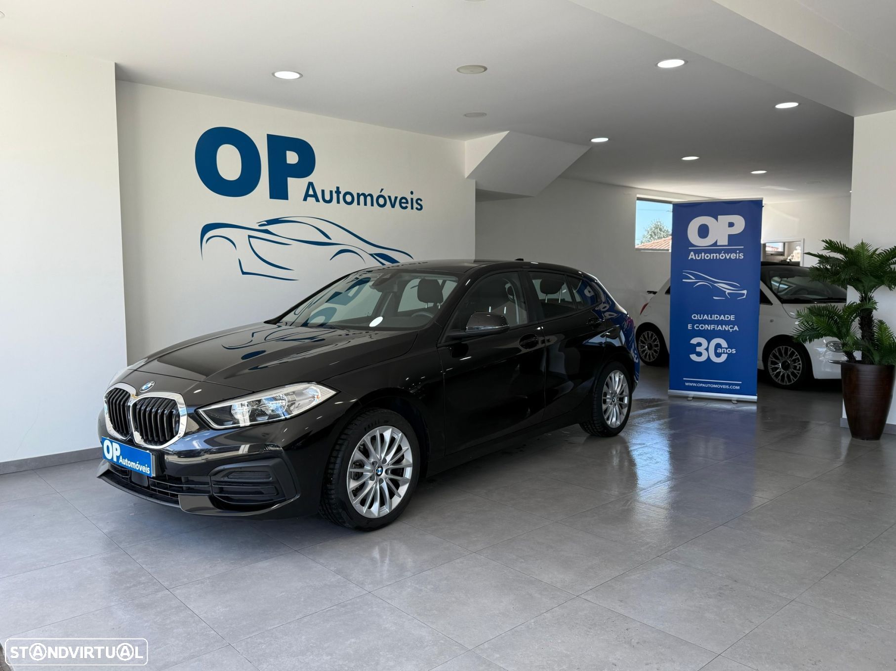 BMW 116 d Corporate Edition Auto - 1