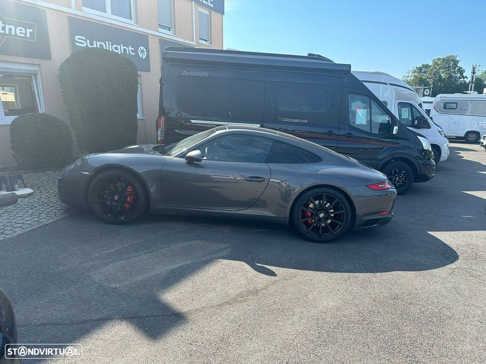 Porsche 911 Série F - 8