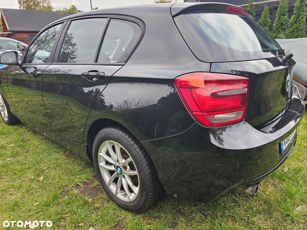 BMW Seria 1 114i - 5