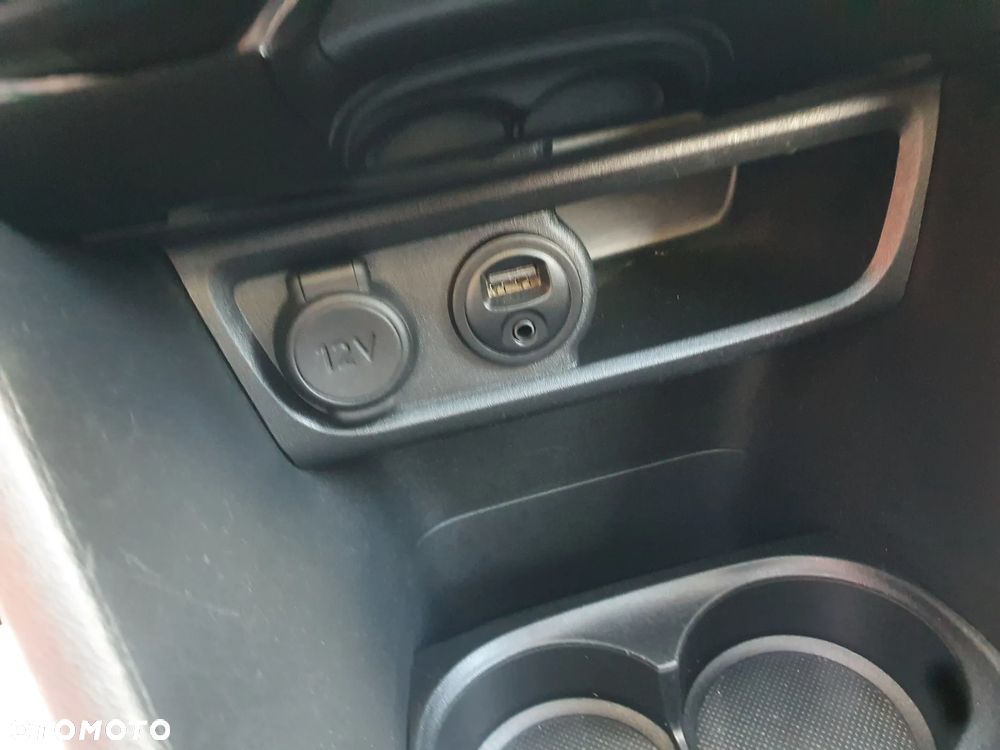 Peugeot 2008 PureTech 110 Stop&Start Allure - 23