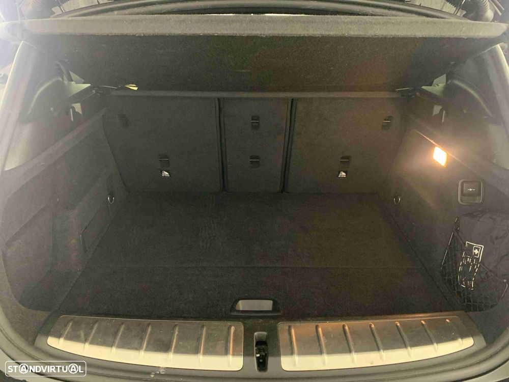 BMW X2 18 d sDrive Auto Pack M - 14