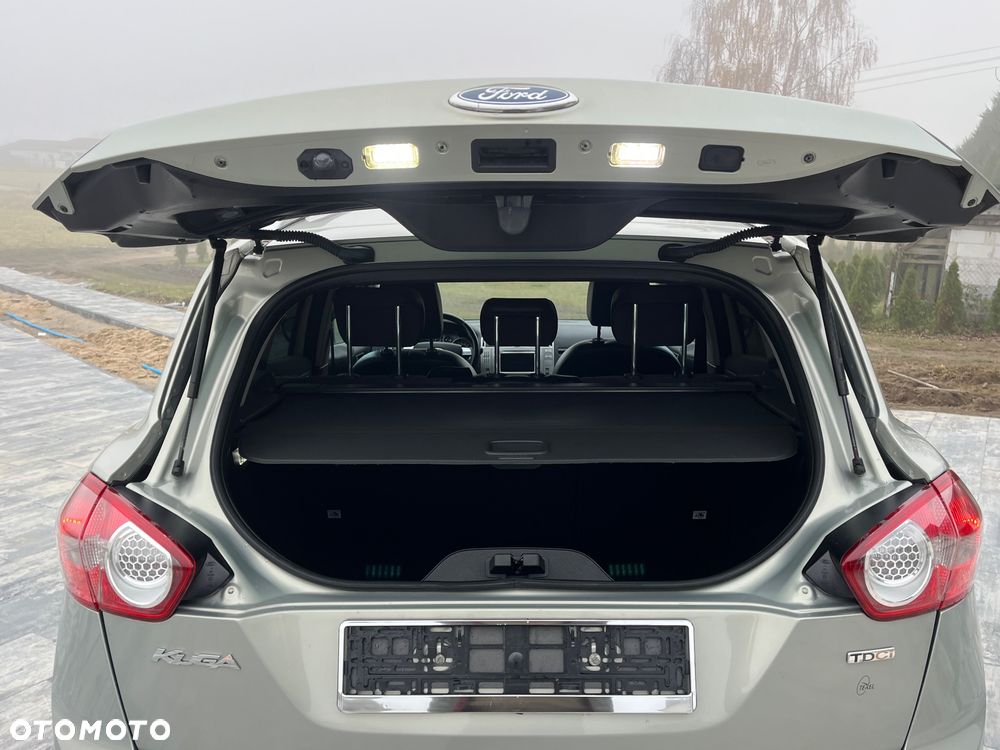 Ford Kuga 2.0 TDCi Titanium - 22