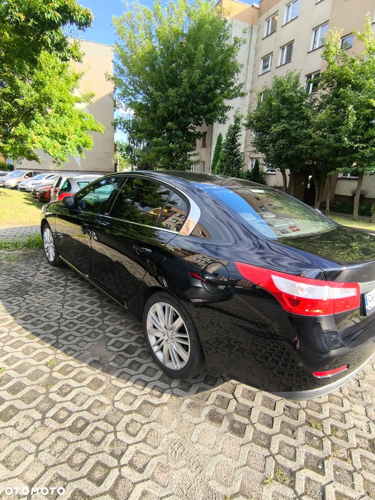 Renault Latitude - 5