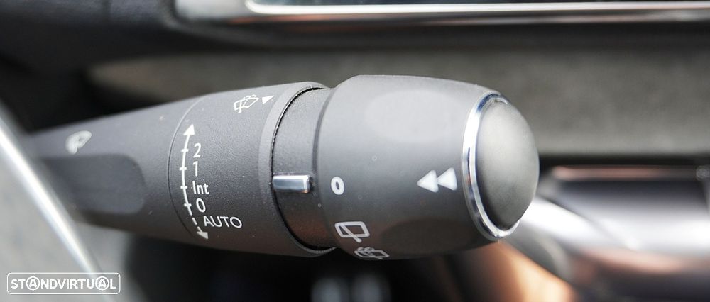 Peugeot 3008 1.2 PureTech GT Pack EAT8 - 17