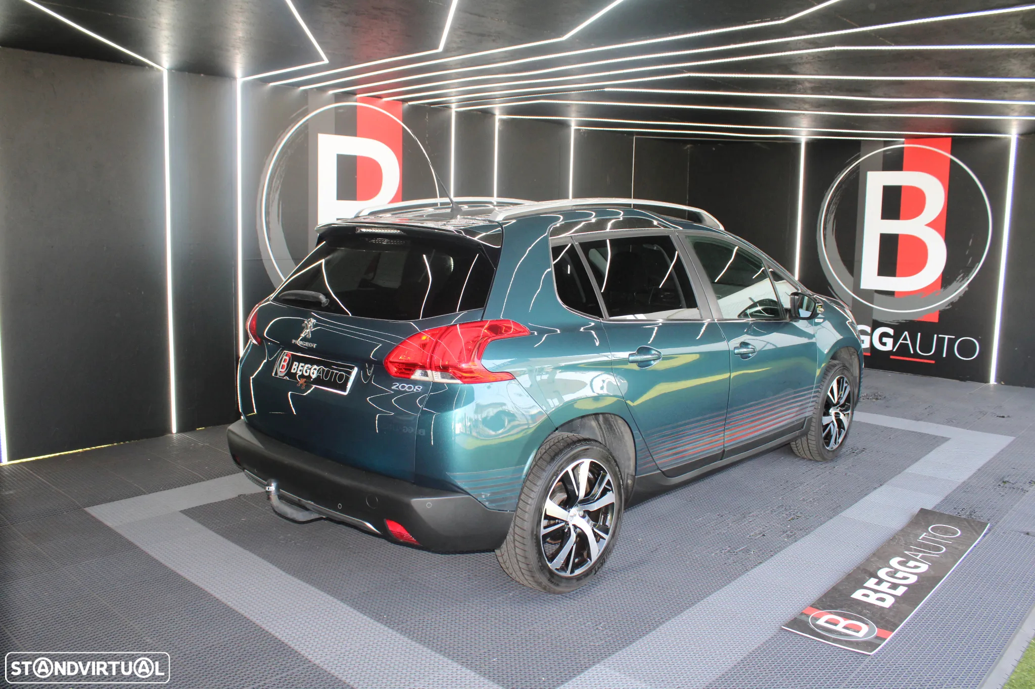 Peugeot 2008 1.2 PureTech Crossway - 6