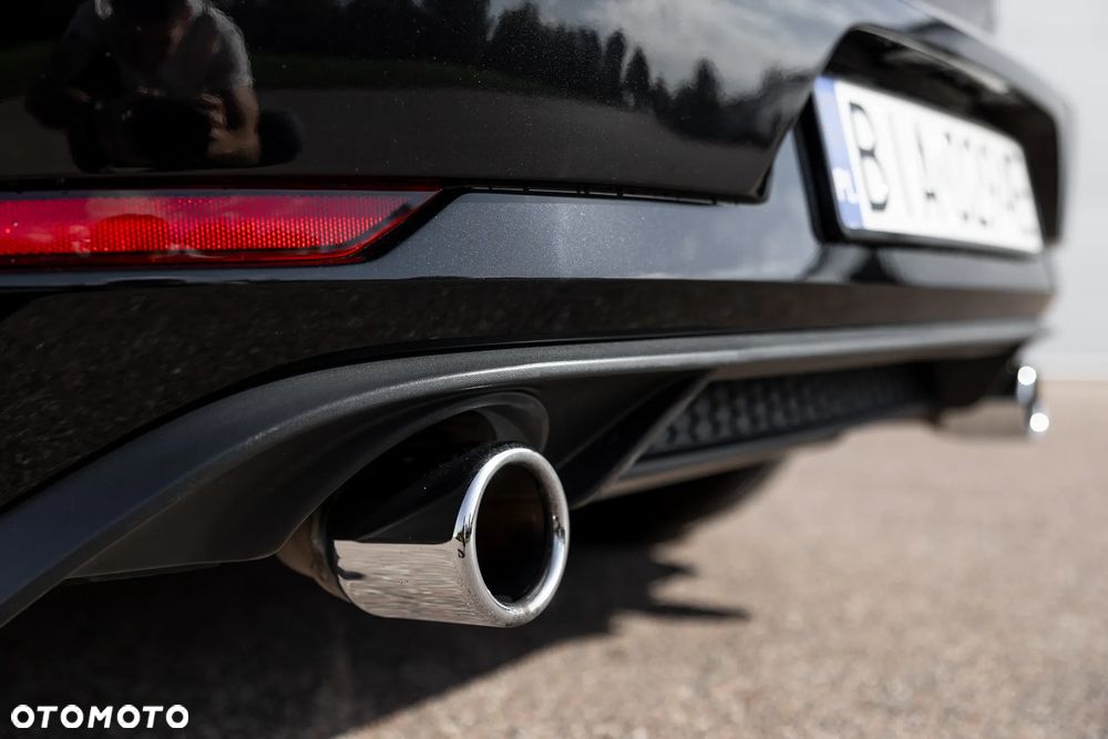 Volkswagen Golf - 28