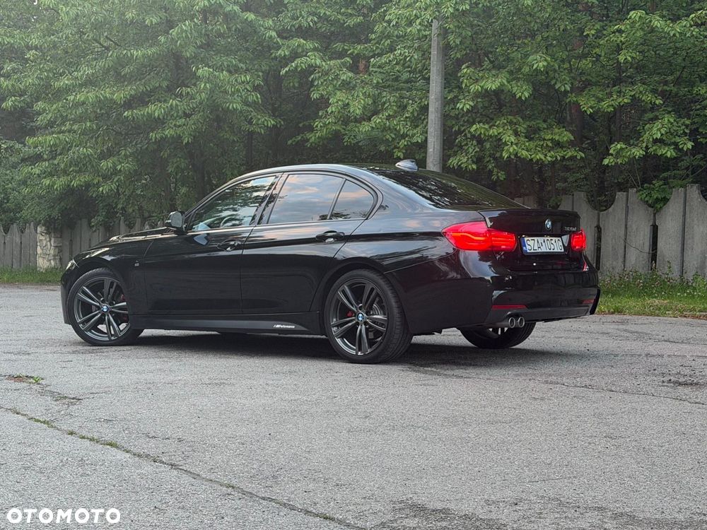 BMW Seria 3 320d M Sport - 2