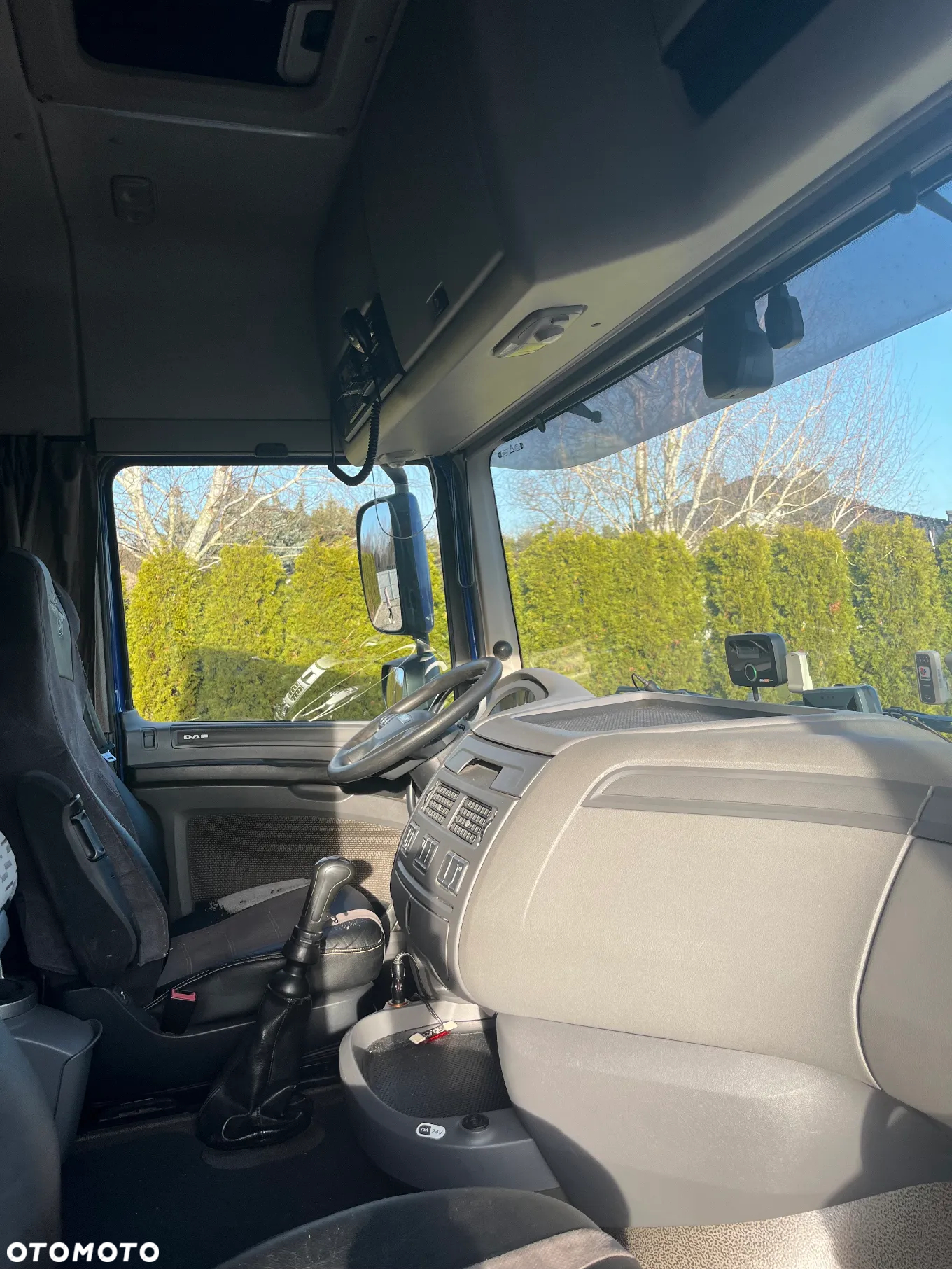 DAF XF - 10