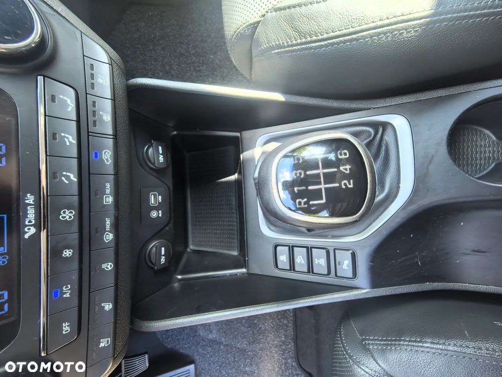 Hyundai Tucson 2.0 CRDI 4WD Premium - 25