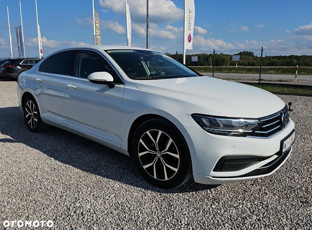 Volkswagen Passat 2.0 TSI Business DSG - 3