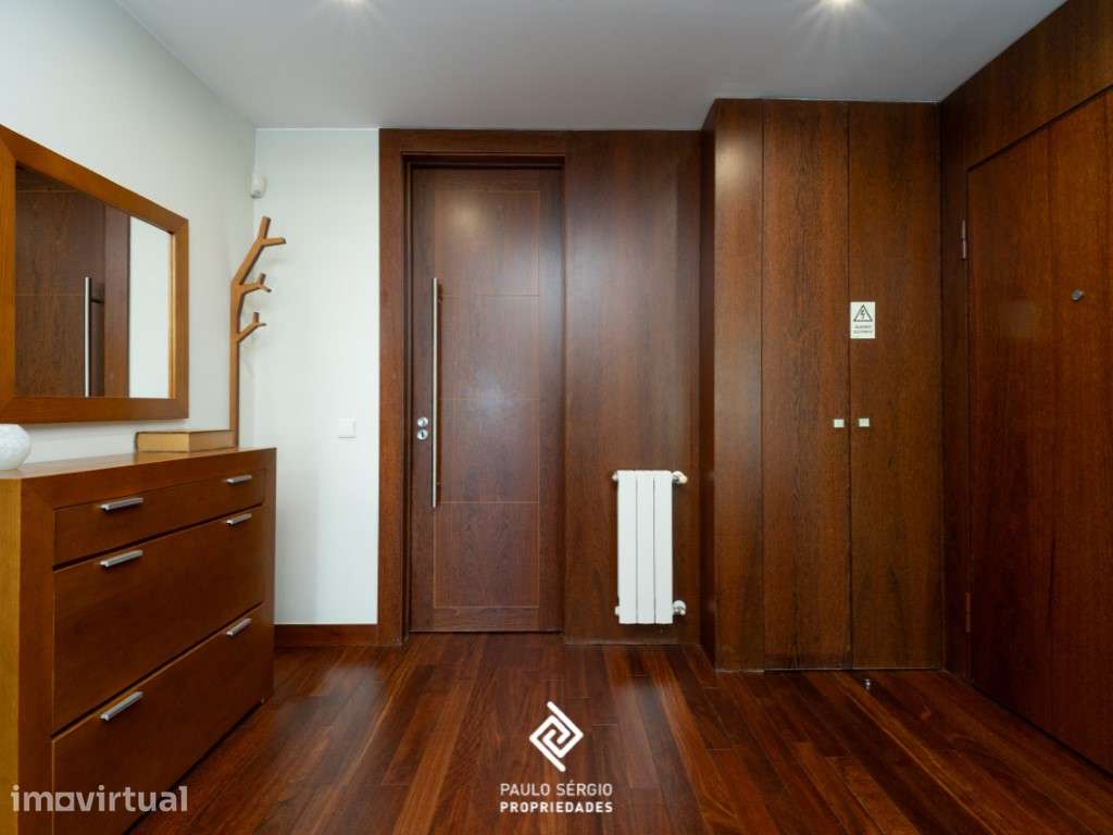 Apartamento T4 | Lake Towers | Vila Nova de Gaia - Grande imagem: 2/29