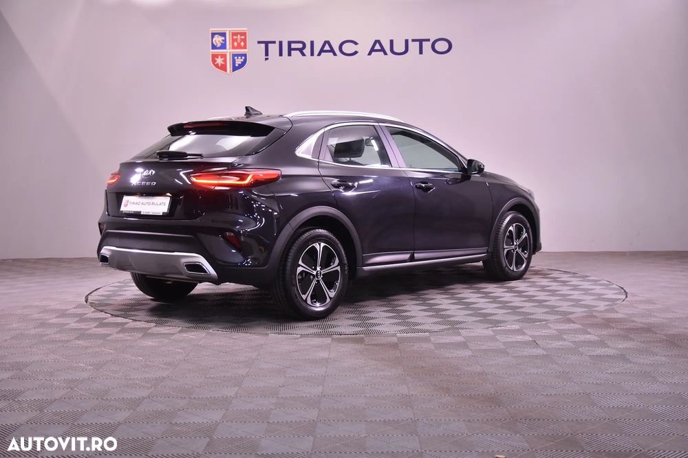 Kia XCeed 1.6 GDI 6DCT PHEV Vision - 6