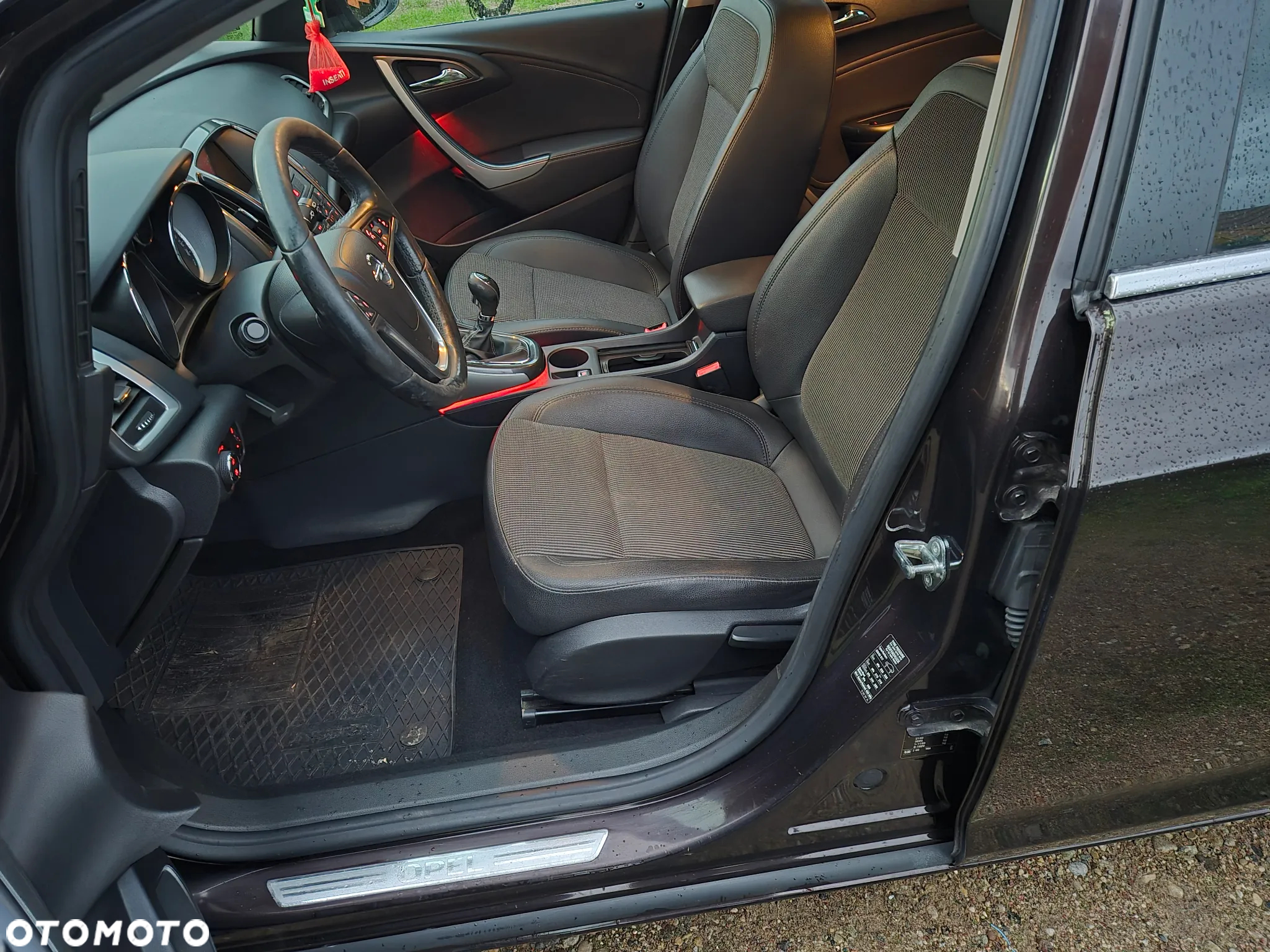 Opel Astra 2.0 CDTI Exklusiv - 16