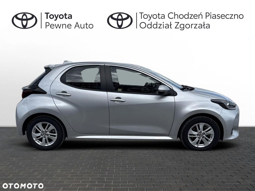 Toyota Yaris - 7