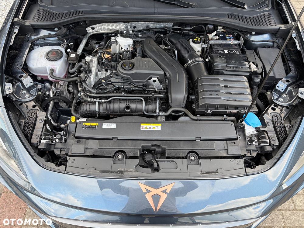 Cupra Leon 1.5 eTSI DSG - 33