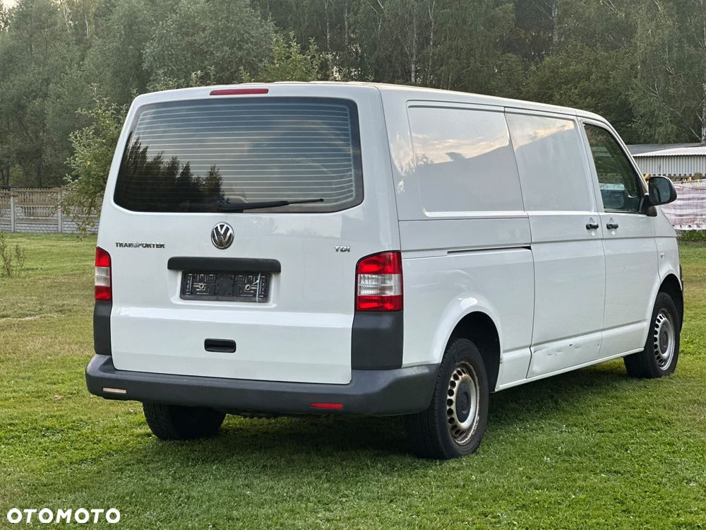Volkswagen Transporter - 11