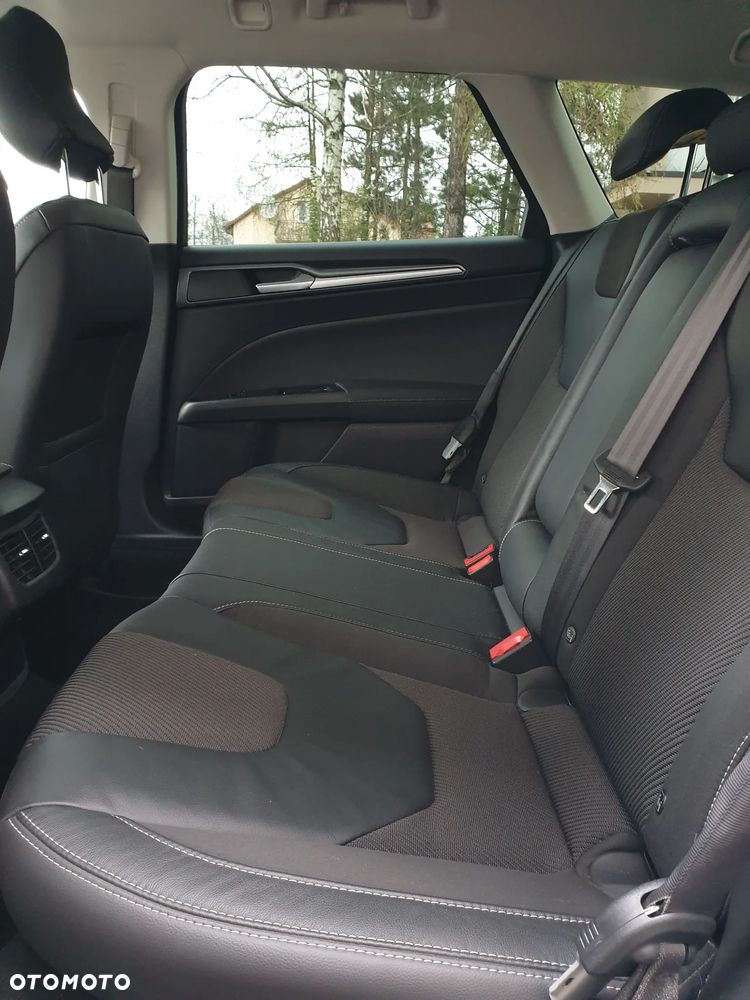 Ford Mondeo 2.0 TDCi STart-Stopp PowerShift-Aut Titanium - 37