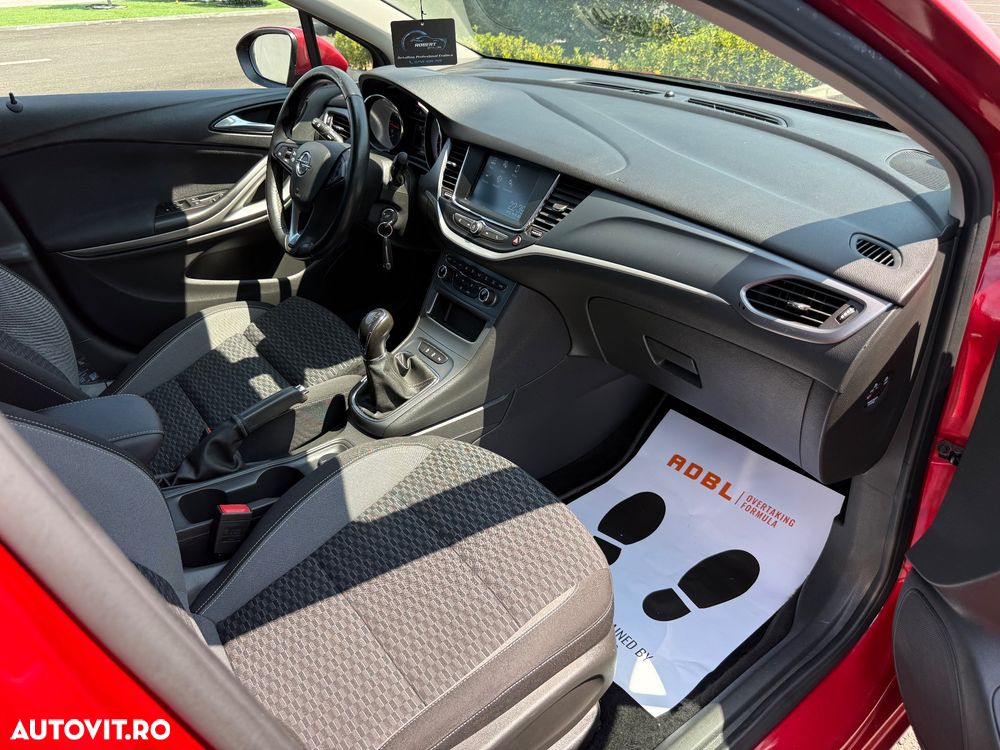 Opel Astra 1.2 Turbo Business Elegance - 5