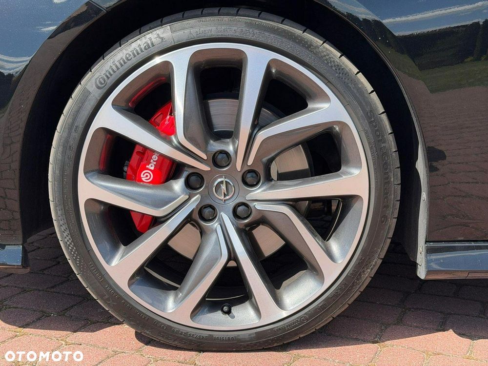 Opel Insignia 2.0 Direct InjectionTurbo GSI - 13