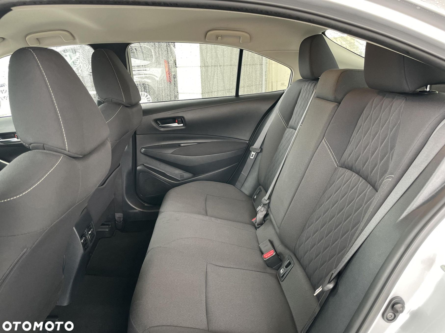 Toyota Corolla - 14