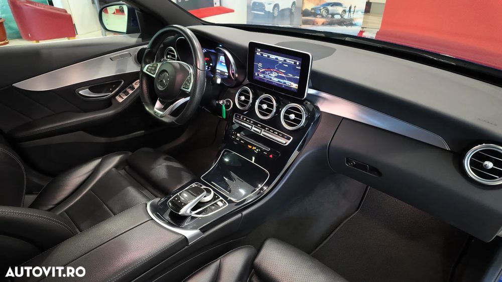 Mercedes-Benz C 200 4Matic 9G-TRONIC AMG Line - 17