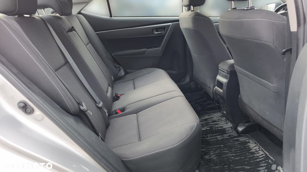 Toyota Corolla 1.6 Premium EU6 - 10