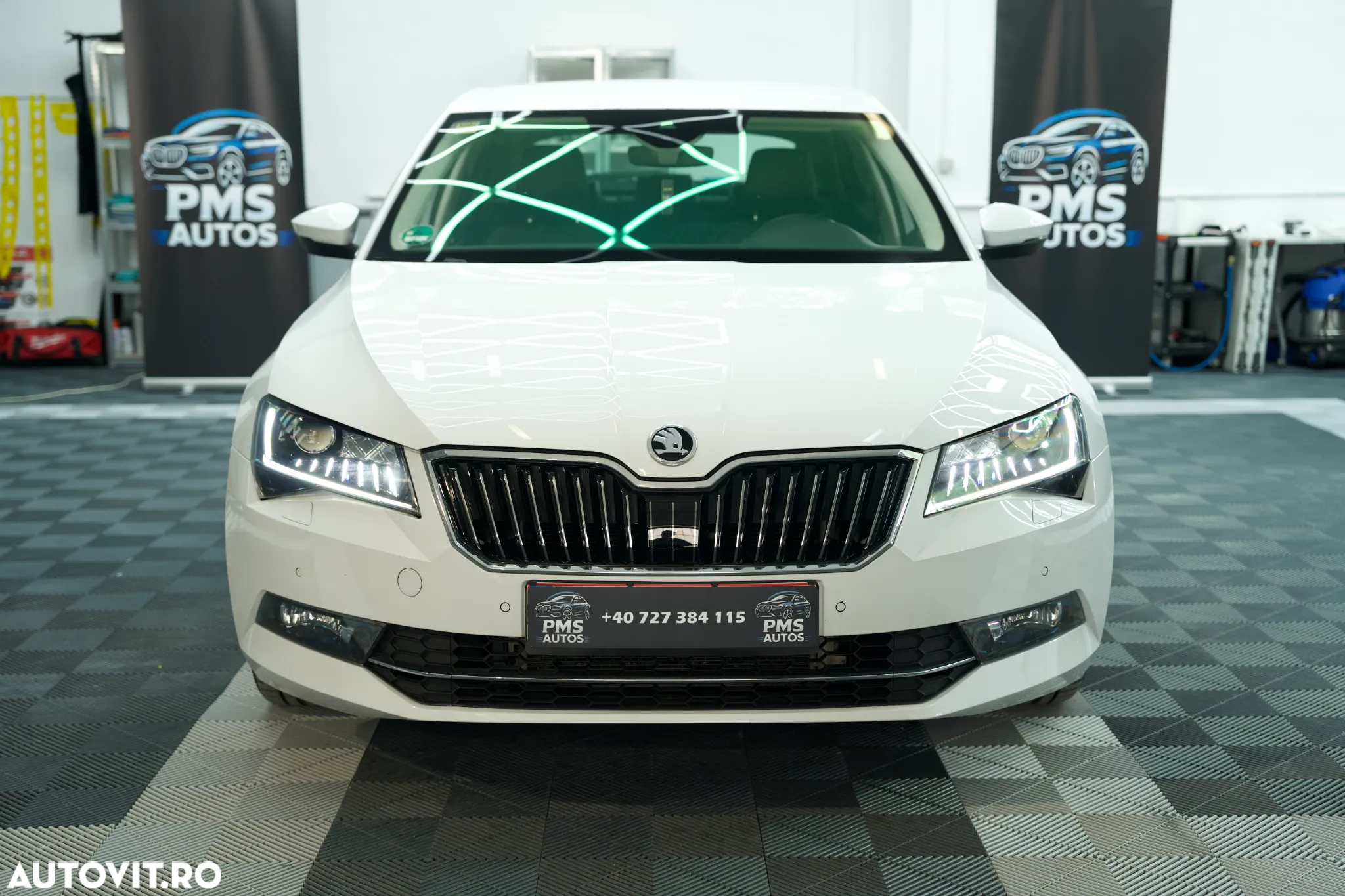 Skoda Superb 2.0 TDI DSG Style - 3