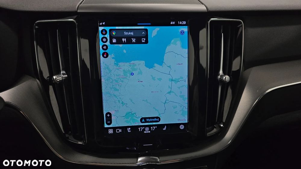 Volvo XC 60 B4 D Plus Dark - 27