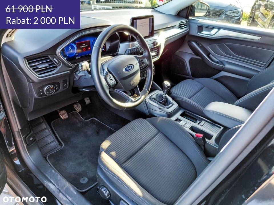 Ford Focus - 12