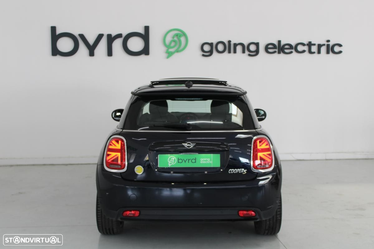 MINI 3 Portas Cooper SE Camden Edition - 5