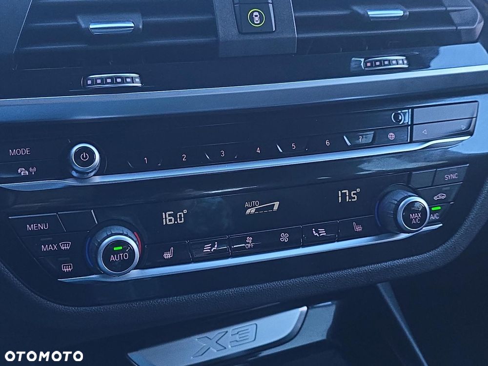 BMW X3 sDrive18d - 24