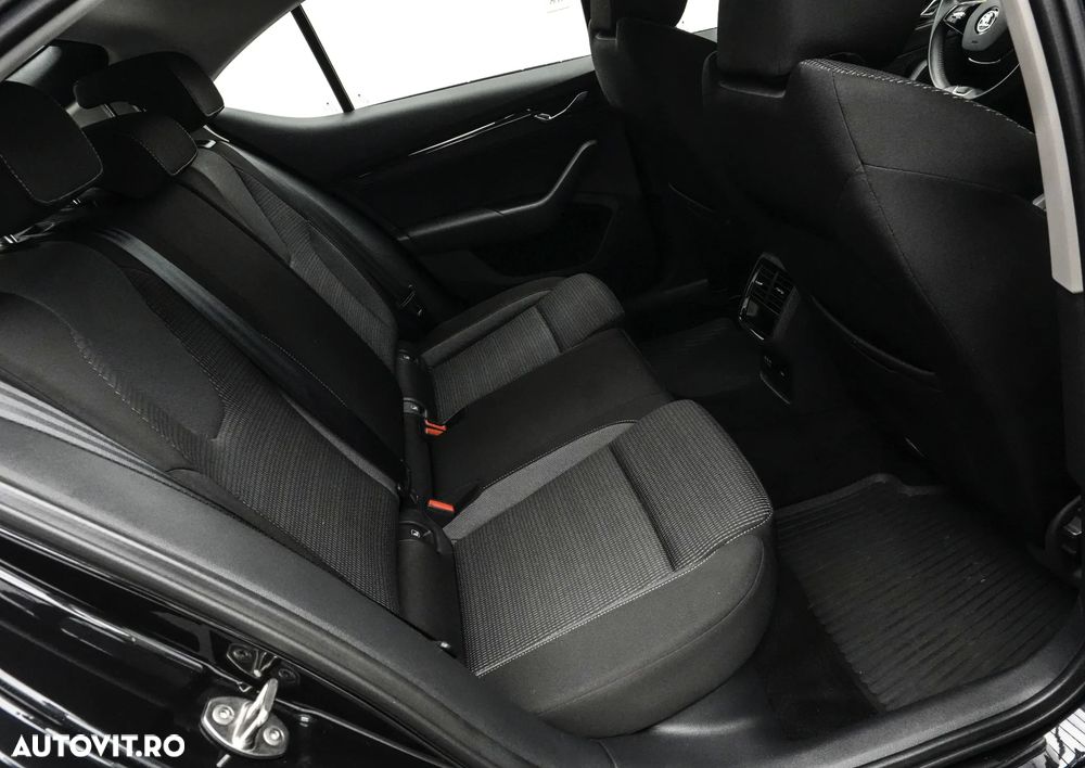 Skoda Octavia 1.0 TSI DSG Ambition - 16