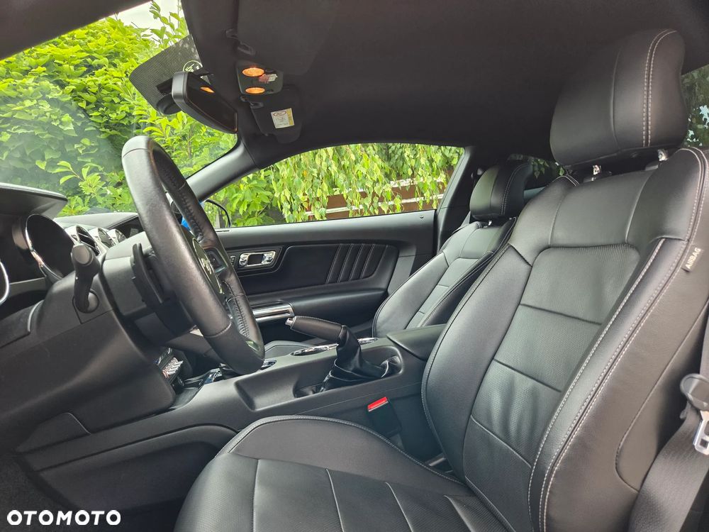 Ford Mustang 5.0 V8 GT - 17