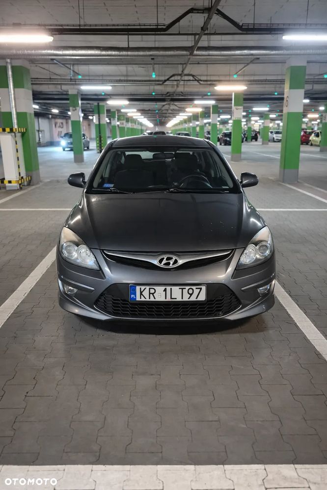 Hyundai i30 1.6 CRDi Comfort EU5 - 7